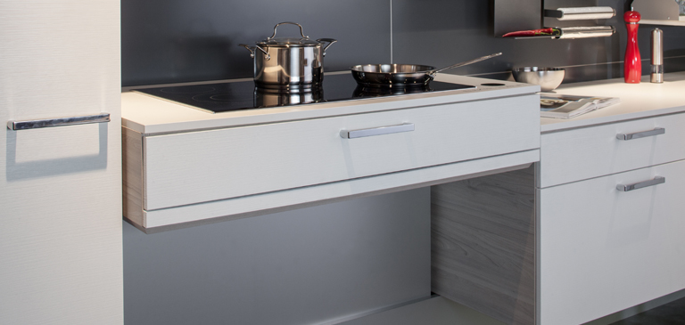 The height adjustable hob makes kitchen work easier